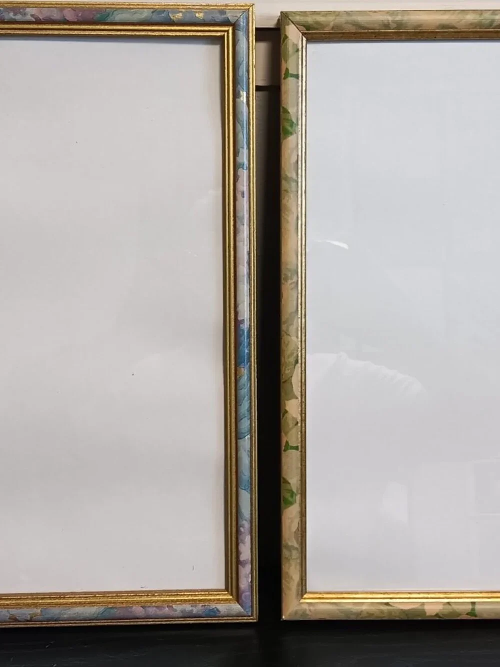 2 Vintage Floral Botanical Picture Frames - 15